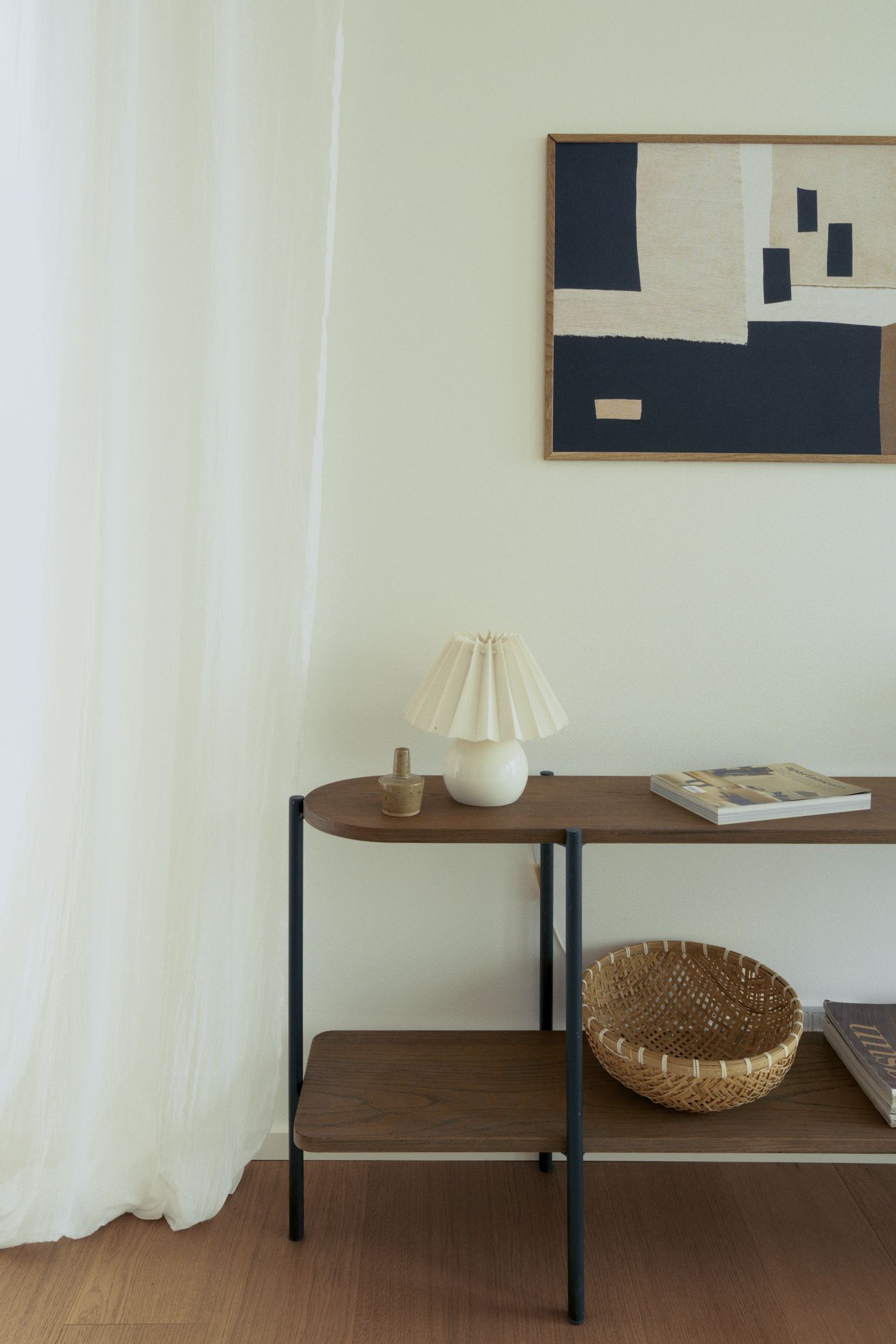 A table lamp and a picture in a finished home